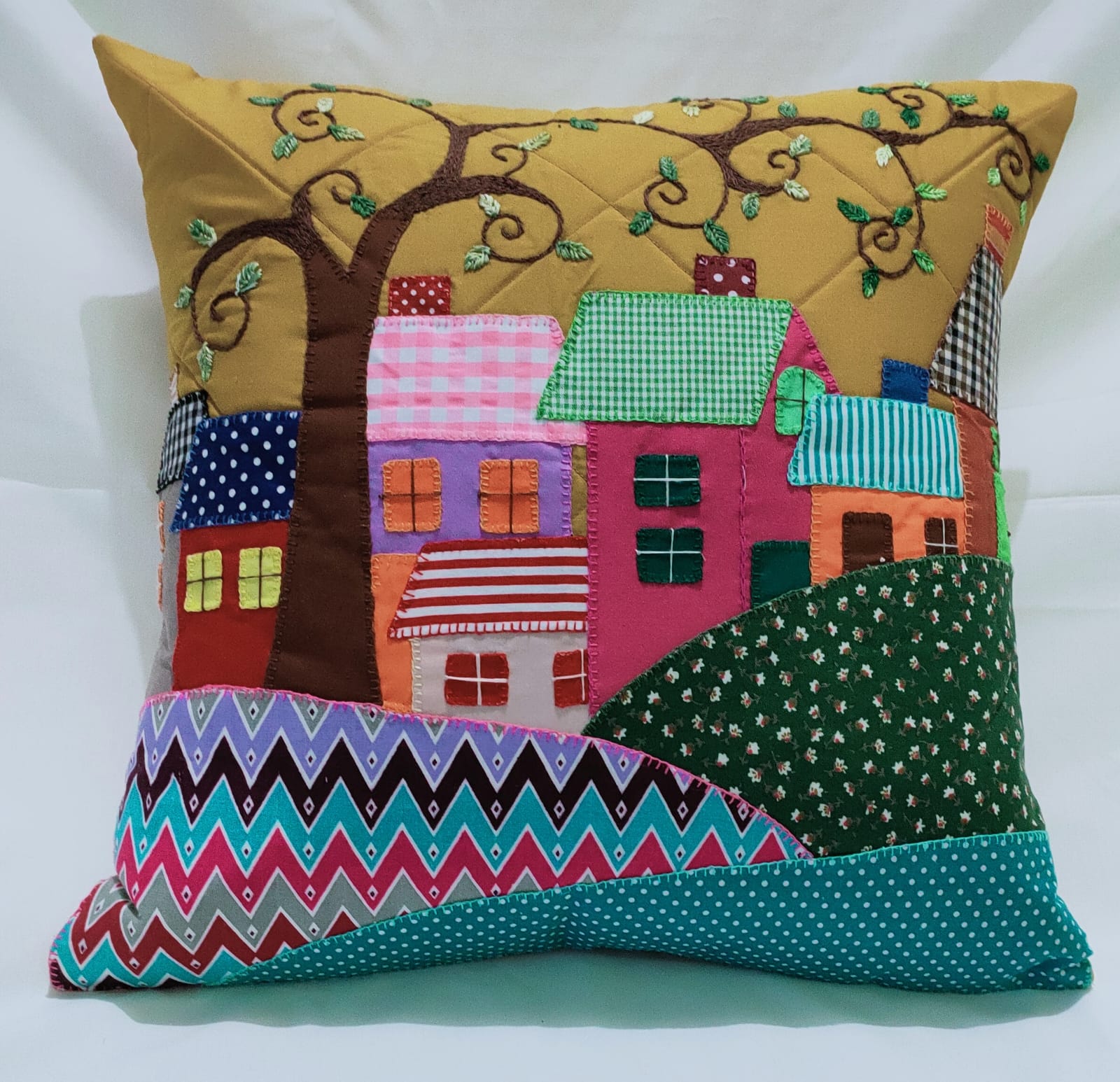 Sarung Bantal Patchwork