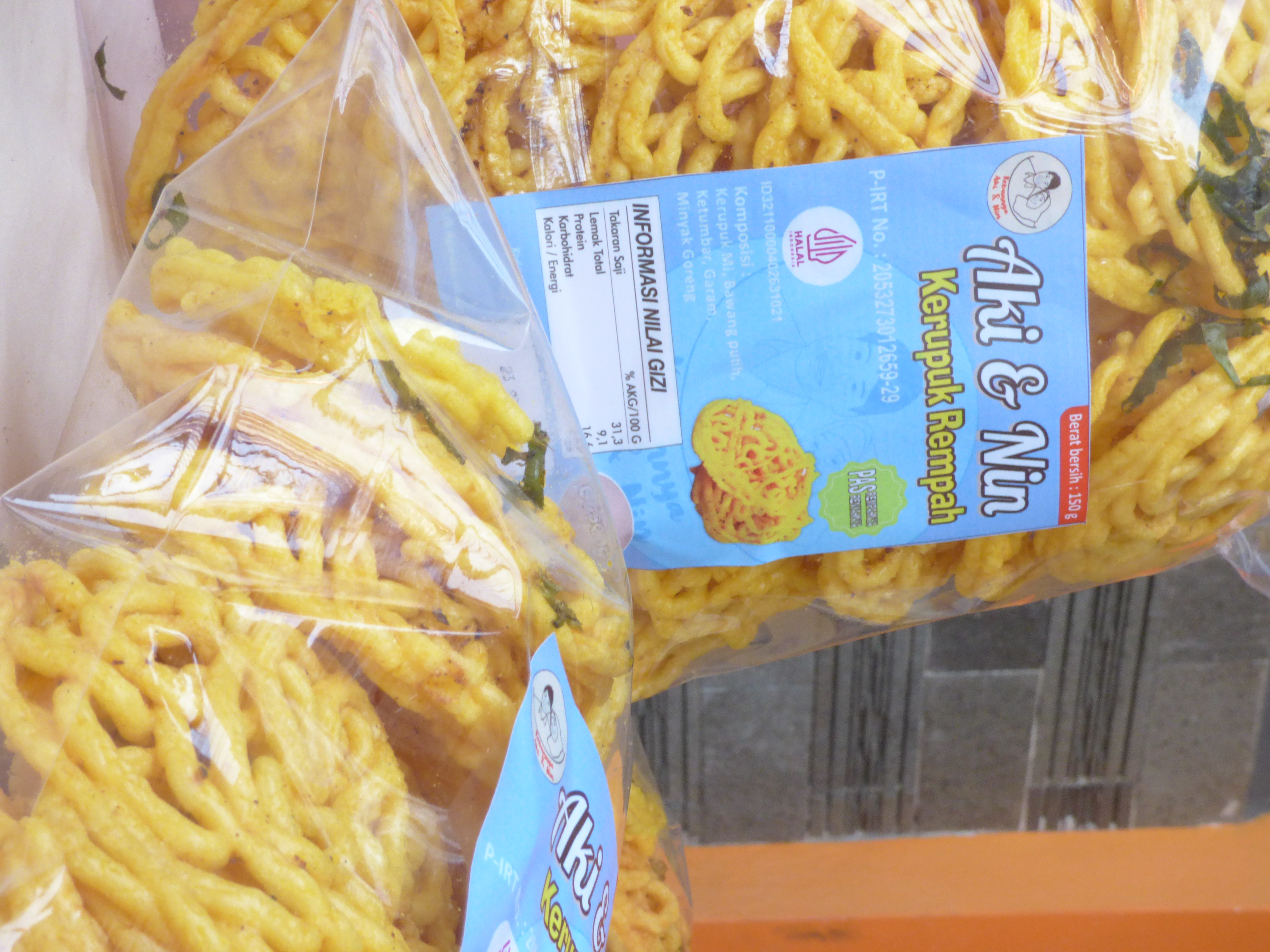 Kerupuk Mi Rempah Gosong