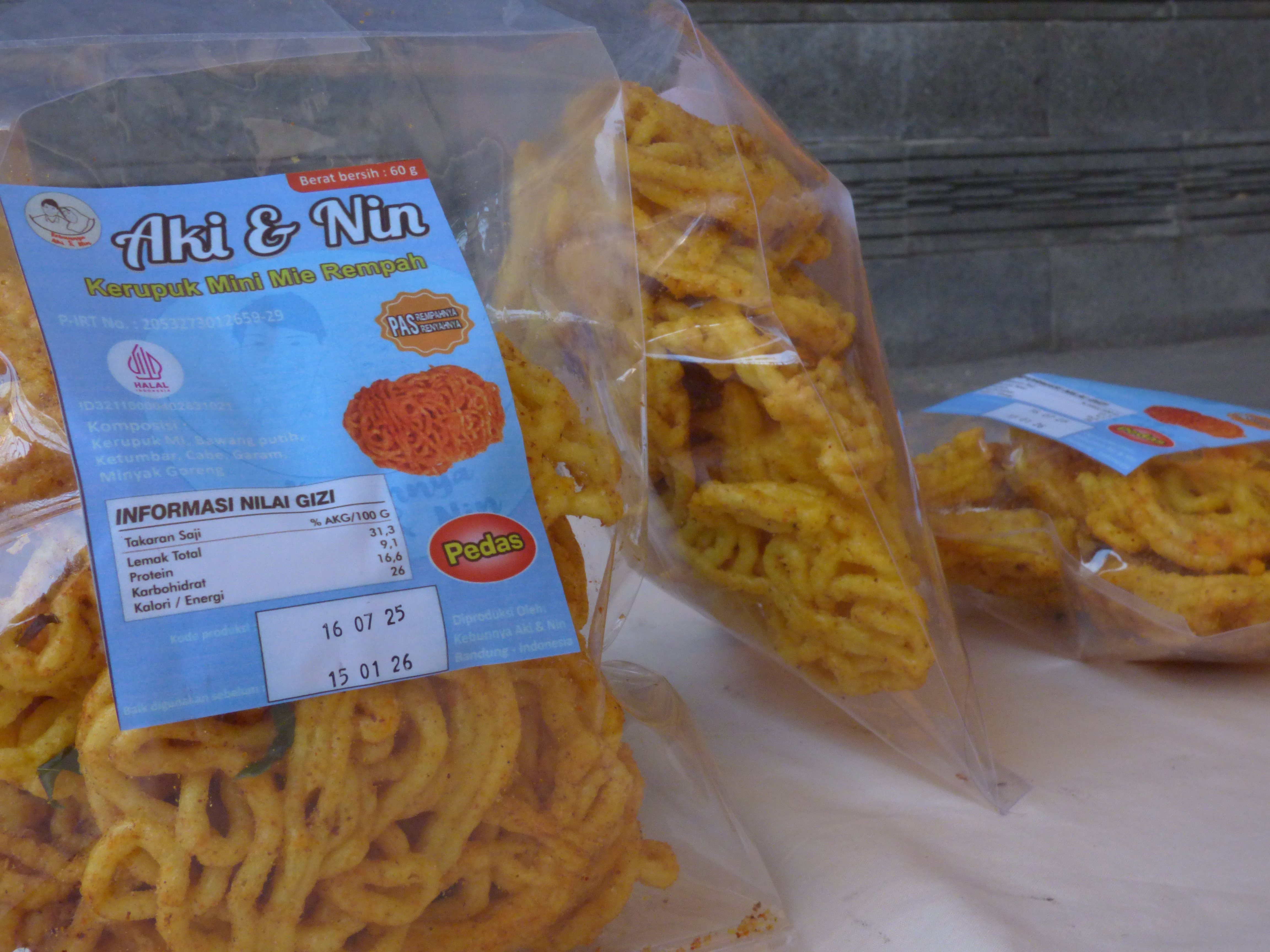 Kerupuk Mini Mi Rempah Pedas